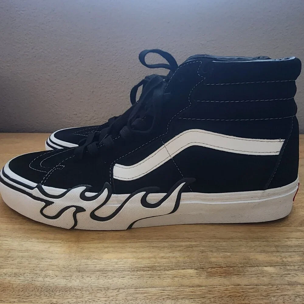 VANS Sk8-Hi Bolt Freesia/True White Suede Flame Skate Sneaker Shoes Mens 10.5